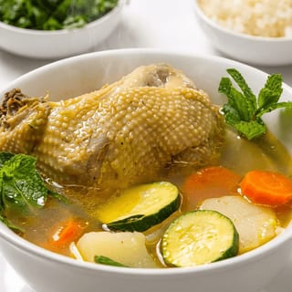 Caldo de Gallina